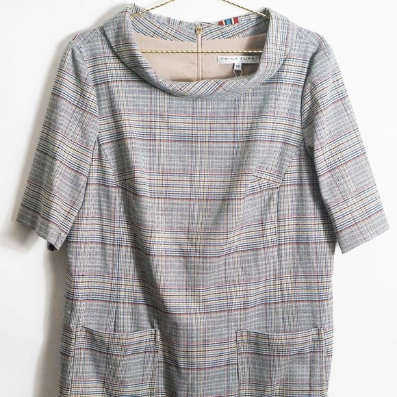 Trina Turk Maleko Shift Dress in Plaid Print 14 - Picture 3 of 6